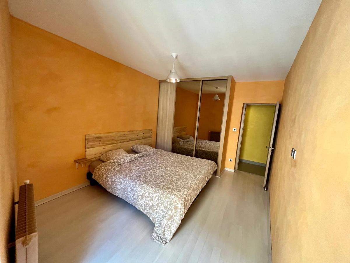 Appartement 2 Chambres - Lits King Size - Wifi - Baignoire Le Puy-en-Velay Екстериор снимка